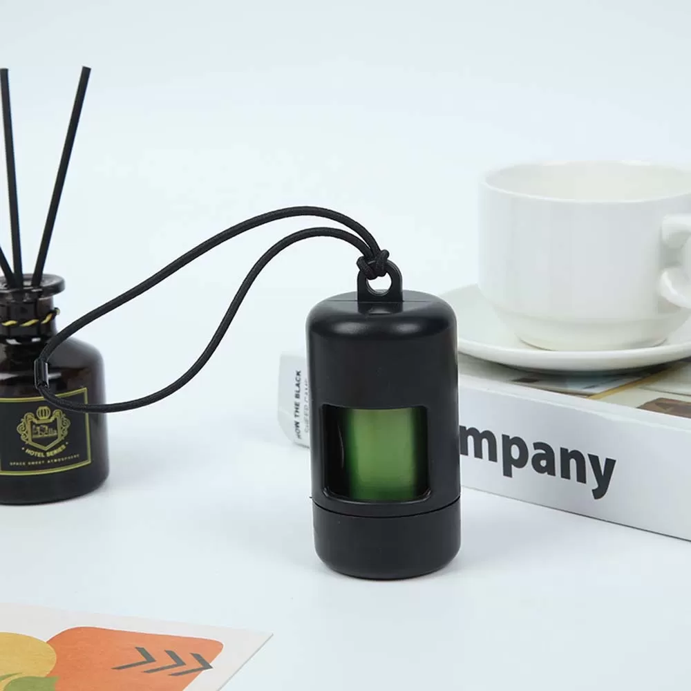 INF Bærbar hundepose dispenser med biologisk nedbrydelige affaldsposer - praktisk løsning til kæledyrsaffald Sort